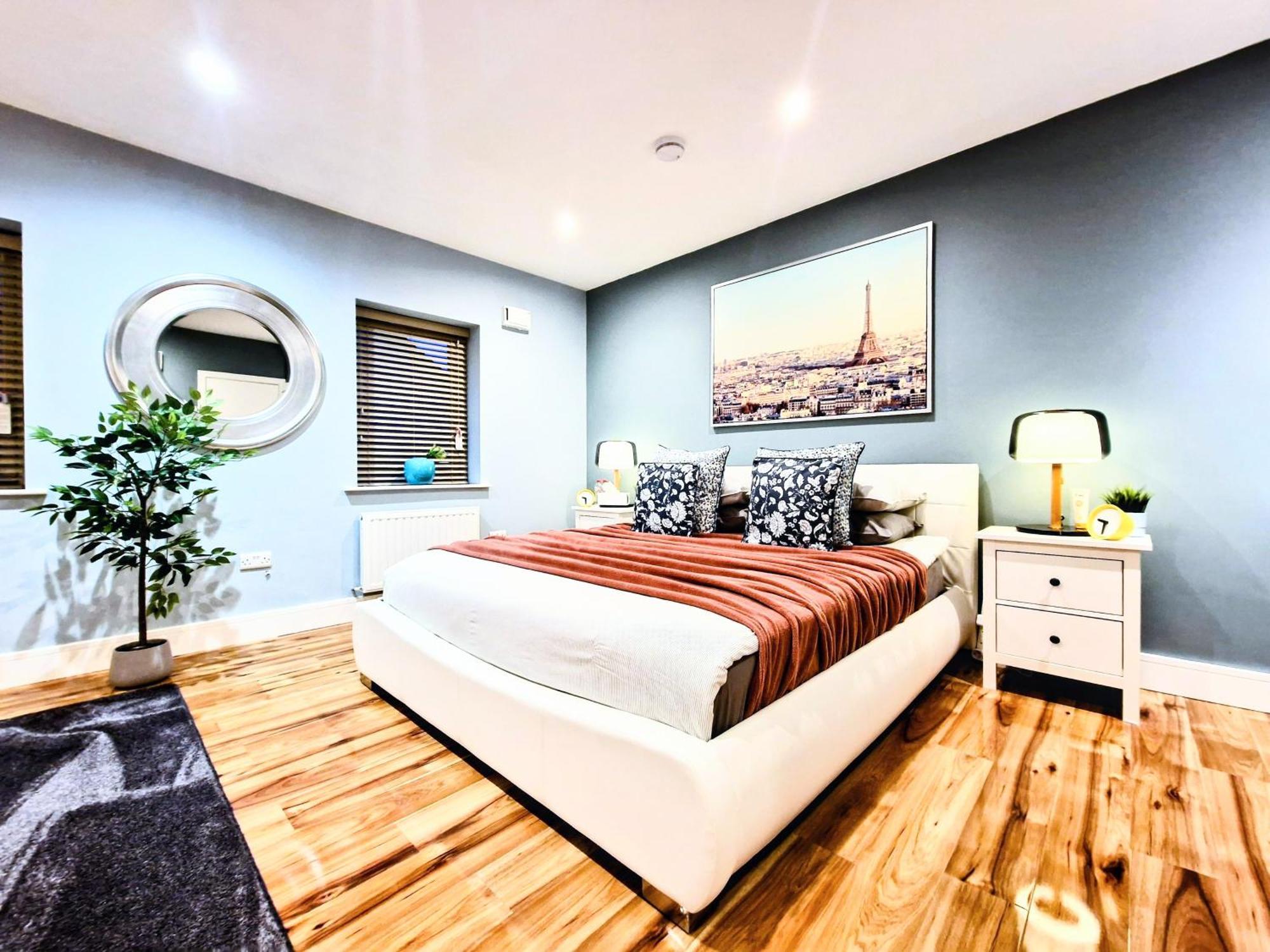 Master Bedroom With Ensuite Lucan Exterior foto